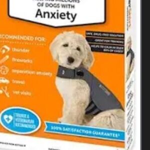 Thundershirt Anxiety Vest for medium fur baby in Solid Gray